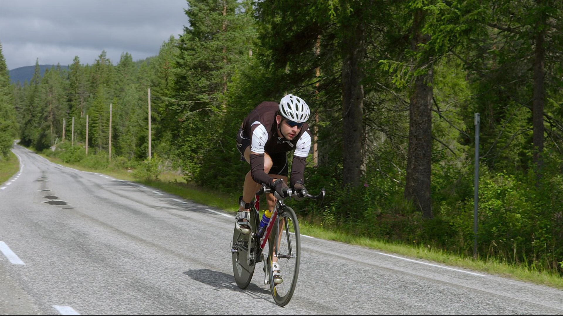九游网游官网-德甲球队神经反馈技术促进专注力和反应速度提升，神经反馈机制