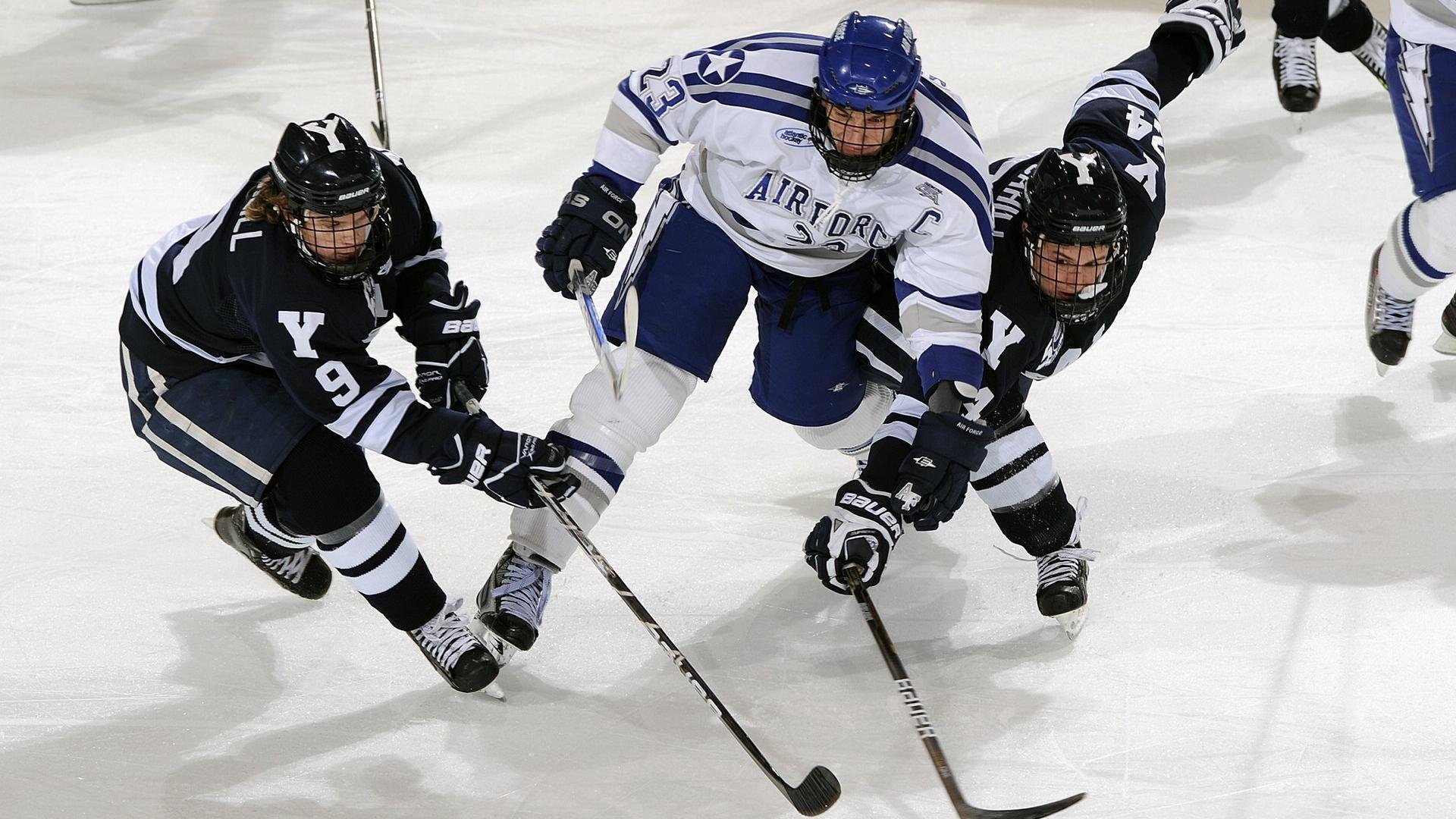 九游下载官网-中国羽毛球队冬训全面加强技战术转换能力，羽毛球冬训的重要性